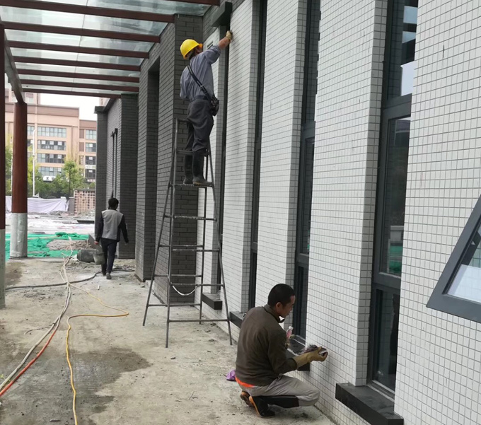 新樓盤新建筑外墻清洗、建筑清洗工作